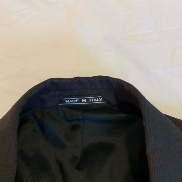 Hand-Stitched Black Italian Blazer - Picture 2 of 9